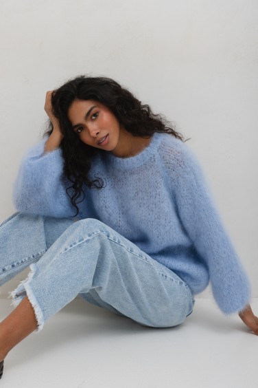 Sztuka budowania garderoby premium: Dlaczego warto wybrać sprawdzony butik modowy Toruń online